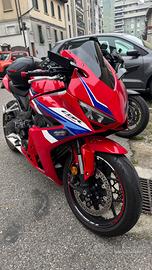 HONDA CBR 650R E-CLUTCH