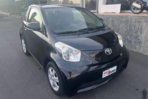 toyota iq automatica colore nera benzina come nuov