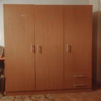 armadio altezza 170, larghezza 120, profondità 50