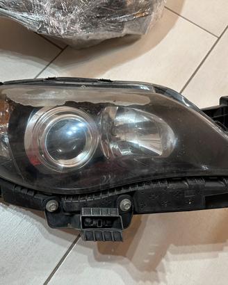 Coppia fari anteriori Subaru impreza da 08 a 11