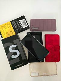 Samsung Galaxy S21 5G più 3 cover e 3 pellicole