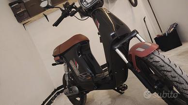 BICI ELETTRICA e bike  no assicurazione, no targa 