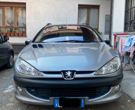 Peugeot 206 sw station wagon trattabile
