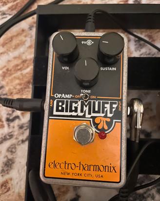 Electro Harmonix big muff op amp