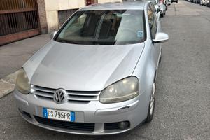 Golf 5 per vendere