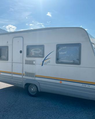 ROULOTTE BÜRSTNER 390 TK SPORTIF – ANNO 2000
