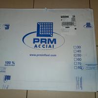tagliere in acciaio inox nuovo