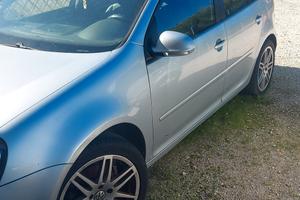 golf  V 2.0tdi