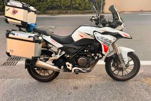 Benelli TRK 251 - 2023