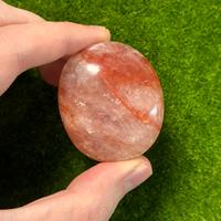 Quarzo di fuoco 68.40 gr taglio Ovale Cabochon