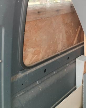 parete separatoria  Mercedes W906 Cargo