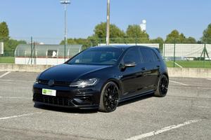 VOLKSWAGEN Golf R 4MOTION DSG