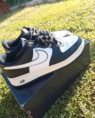 Nike Air Force 1 Low Black White Tg 43 con scatola
