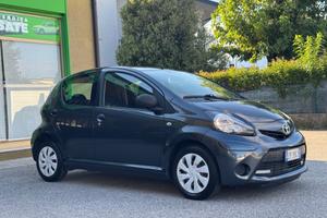 Toyota Aygo 1.0 12V VVT-i 5 porte 68 Cv 86000 km N