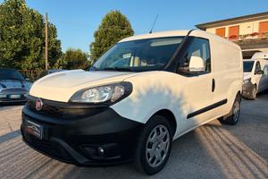 Fiat Doblo Doblò 1.4 T-Jet Natural Power PL-TN Car