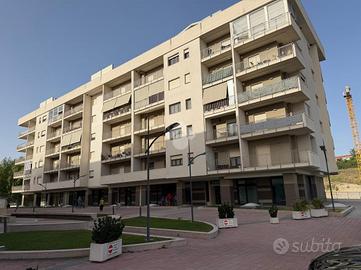 2 LOCALI A POTENZA