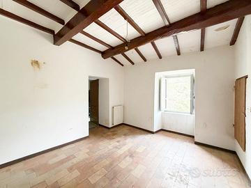 Porzione di Casa da risistemare, Ripole SL/106