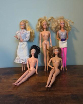 Lotto 5 Barbie vintage anni ’80 – Mattel