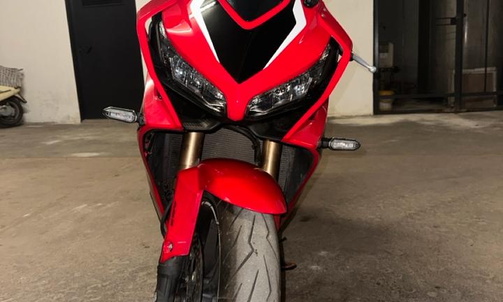 Honda cbr 650r 35kw