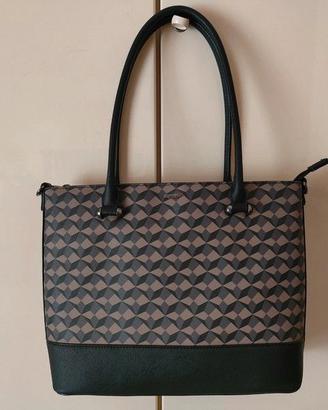 Borsa a due manici fantasia