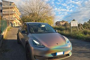 Tesla Model Y  2023  awd dual motor 