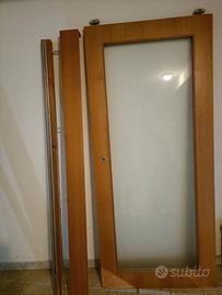 Porta scorrevole in legno