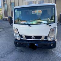 Nissan nt 400 cabstar ribaltabile