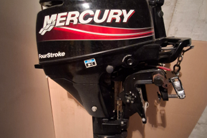 Fuoribordo mercury 8cv
