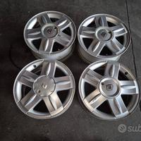 Cerchi In Lega Da 15" Per Renault Clio 2005