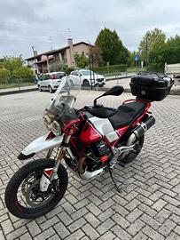 Moto Guzzi V85TT