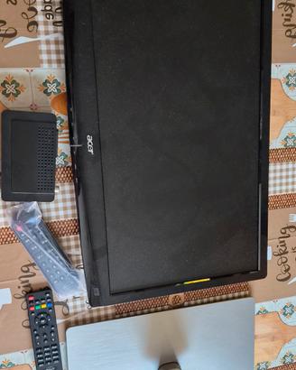 Tv Acer e decoder con 2 telecomandi