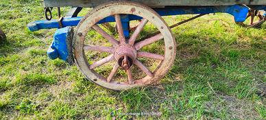 antico carro agricolo 