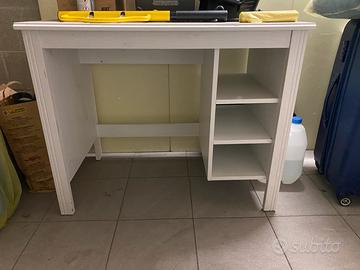 Scrivania Ikea
