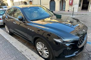 Splendida maserati levante 2019