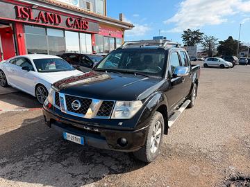 Nissan Navara 2.5 dCi 4x4