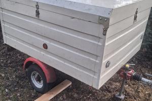 Carrello rimorchio Ellebi con coperchio rigido