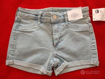 pantaloncino jeans 4-5 anni nuovo con targhetta.