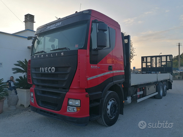 Iveco 260s500 cassone con rampa
