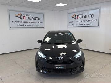 Toyota Yaris Hybrid Trend MY22