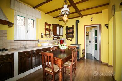 Appartamento Ponna [Cod. rif 3255152VRG]