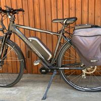 bici elettrica uomo con batteria potenziata