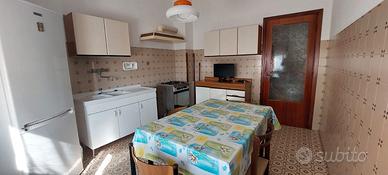 SENIGALLIA pp.to 2fila sulmare con balcone