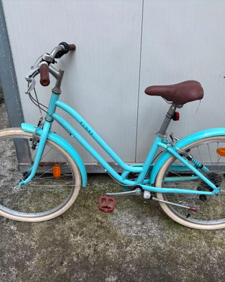 Bici bambino/a con cambio. Usata veramente poco.