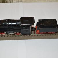 Locomotiva a vapore FLESCHMANN DB 1035 del 1954 -