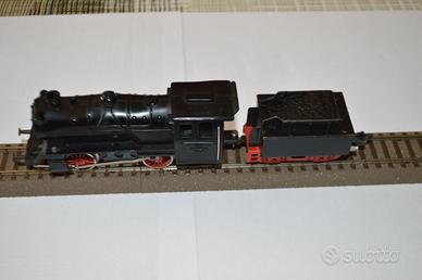 Locomotiva a vapore FLESCHMANN DB 1035 del 1954 -