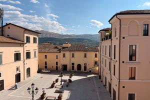 APPARTAMENTO IN CENTRO STORICO