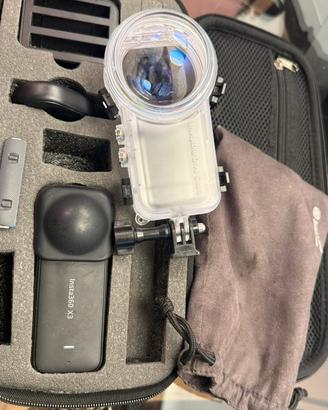 Insta360 x3 con acessori