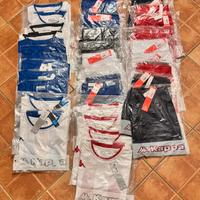 Stock abbigliamento sportivo Robe di Kappa nuovo