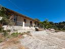 granatari-villa-con-terreno-box-auto-e-rudere