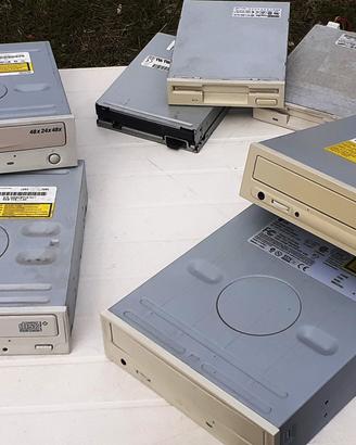 Lettori CD, DVD e disk drive